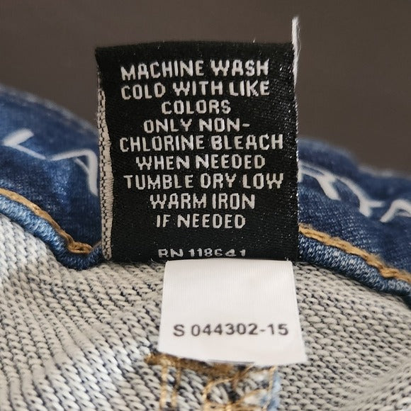 Lane Bryant Medium Wash Capri Jeans Size 22