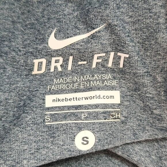 Nike Gray Quarter-Zip Pullover Size Small Nike Women's Gray Running Pullover
