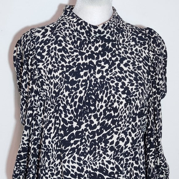 Zara Black and Cream Leopard Print Top with Mock Neck Style Size Medium