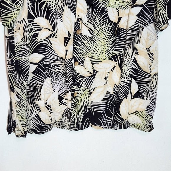 Caribbean Joe Men's Black and Cream Hawaiian Shirt Size XL Men's Hawaiian Shirt