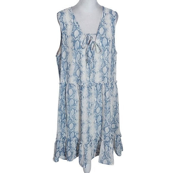 A Beautiful Soul Blue and White Sleeveless Tiered Dress Sz Large Snakeskin Print