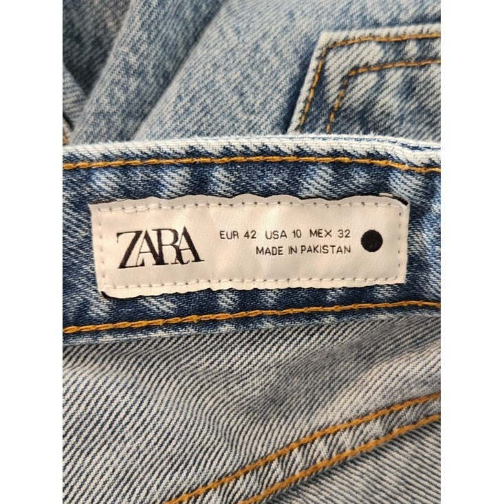 Zara Light Wash High Waist Relaxed Fit Jeans Size 10