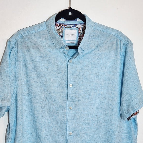 Denim & Flower Light Blue Short Sleeve Button-Up Shirt Size XL