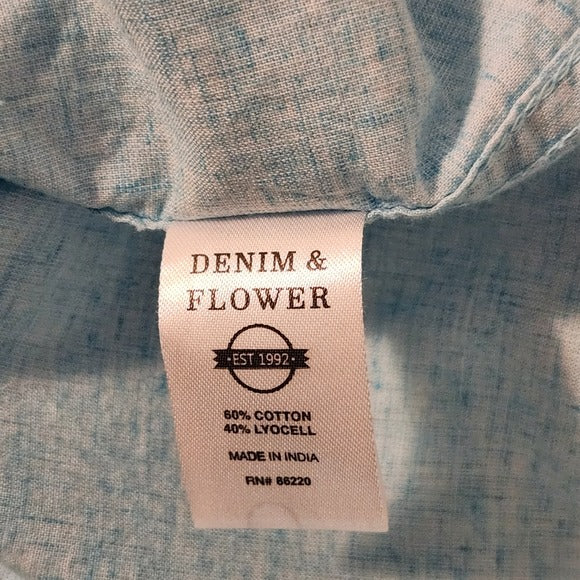 Denim & Flower Light Blue Short Sleeve Button-Up Shirt Size XL