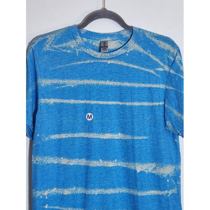 Gildan Mens Blue and Cream Tie Dye Striped Tee Short Sleeve Size Medium NWOT