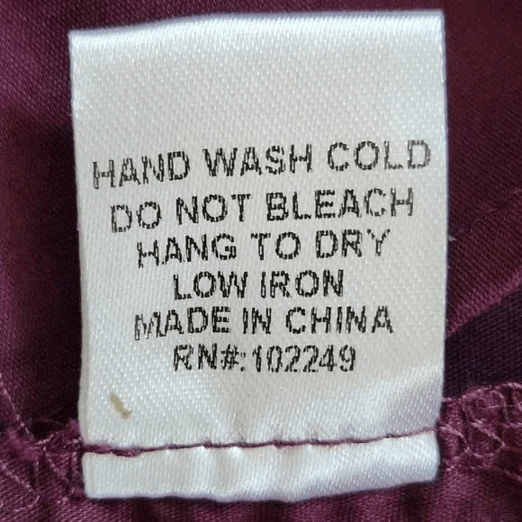 Skies are Blue Oxblood Top with Statement Sleeves Size Small Burgundy Blouse