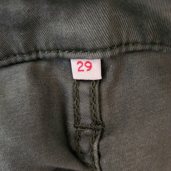 Levi's Women's Army Green Cropped Pants Size 29" Green Full Leg Pants