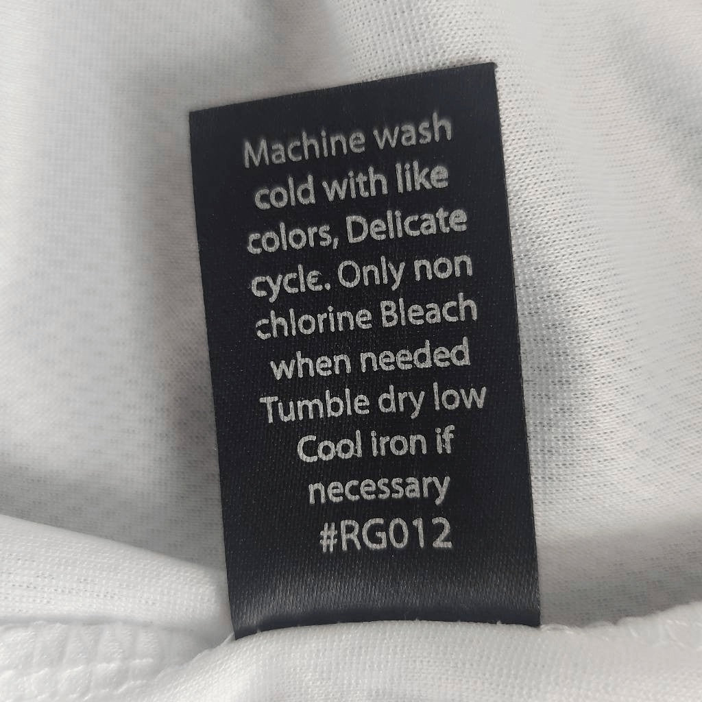 Jackson Hole White Lightweight Base Layer Tee Size Medium NWOT Performance Tee