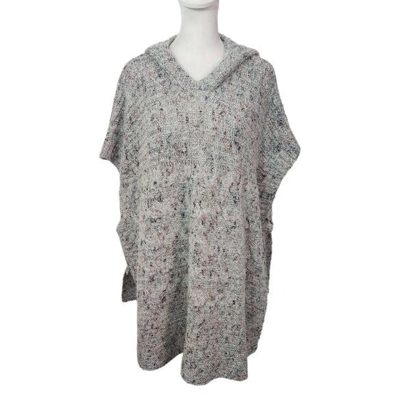 Cupio Gray Chunky Knit Poncho Sweater Size Small/Medium Gray Hoodie Sweater New