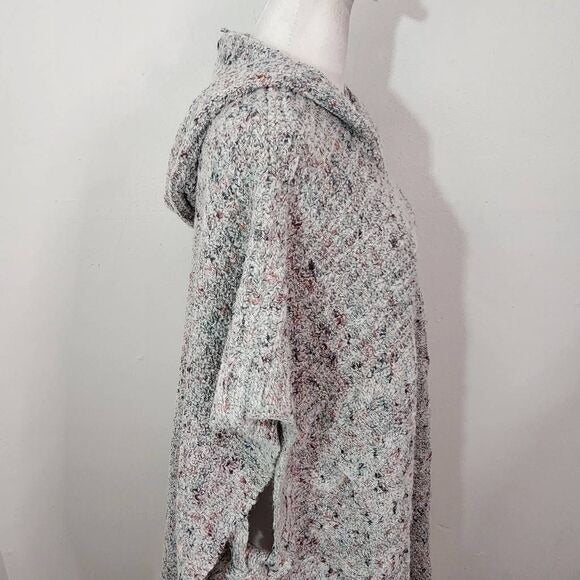 Cupio Gray Chunky Knit Poncho Sweater Size Small/Medium Gray Hoodie Sweater New