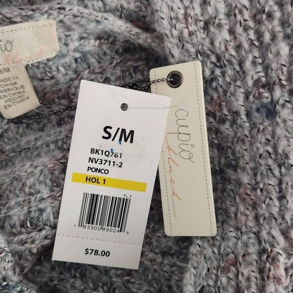 Cupio Gray Chunky Knit Poncho Sweater Size Small/Medium Gray Hoodie Sweater New