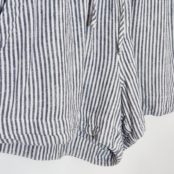 a new day Striped Navy and White Linen Shorts Size Medium Linen Blend Shorts