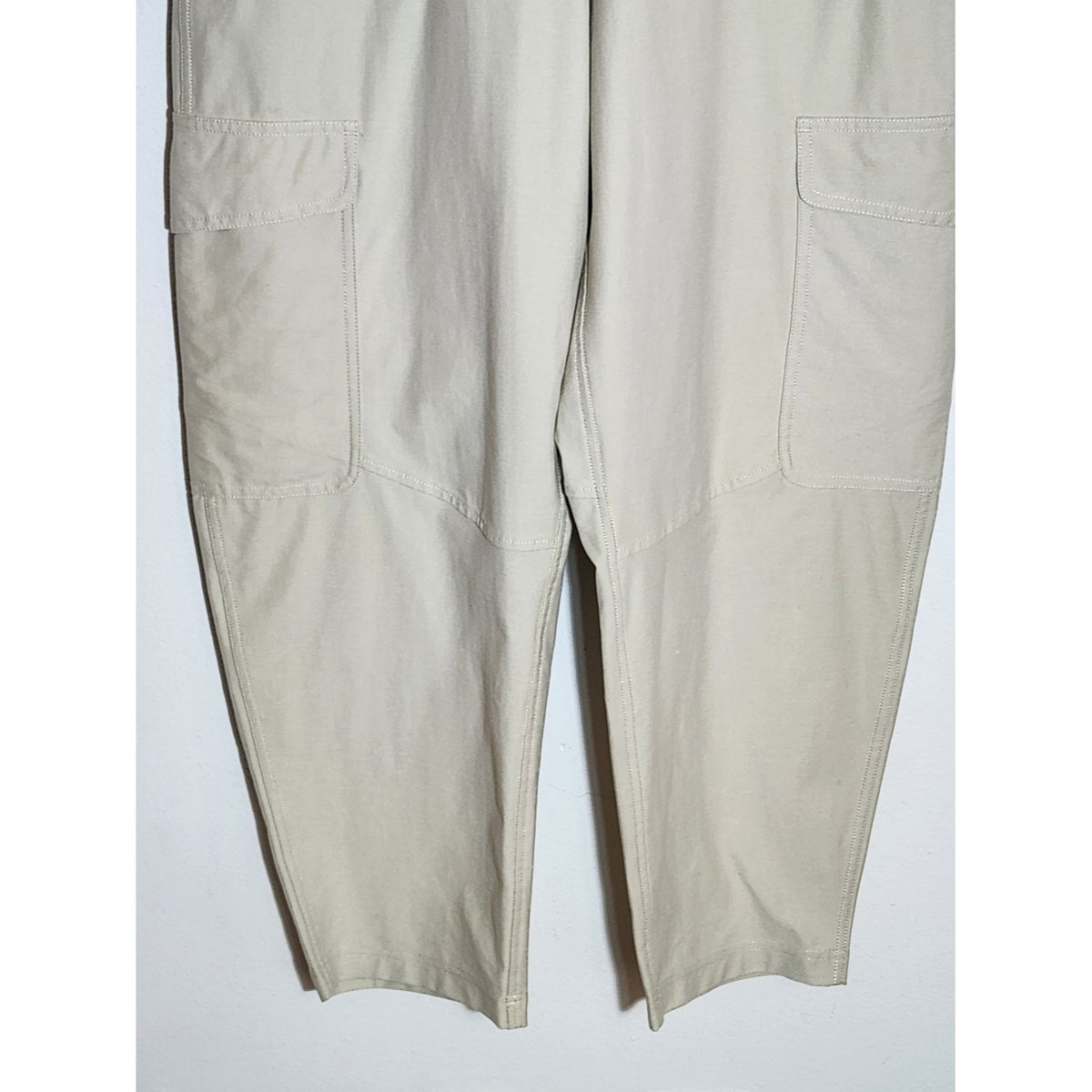Lululemon Light Khaki Barrel Cargo Pants Size 29