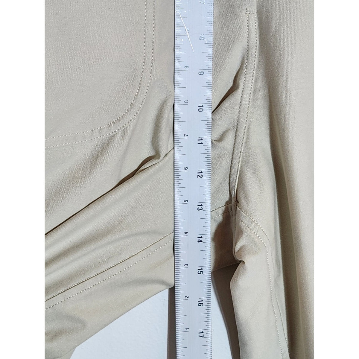 Lululemon Light Khaki Barrel Cargo Pants Size 29