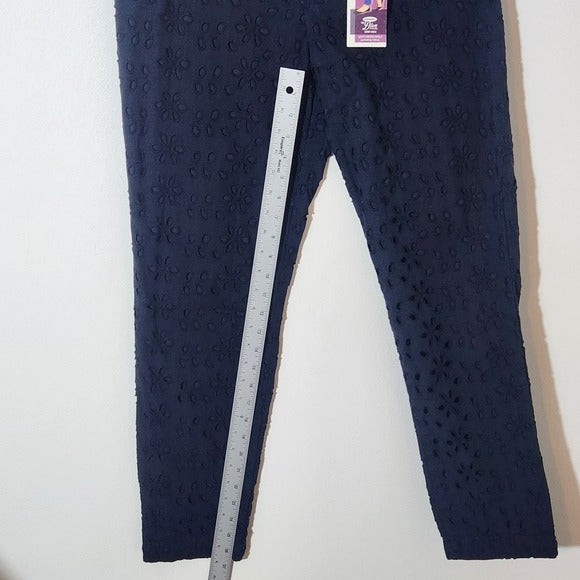 Old Navy Diva Skinny Ankle Navy Eyelet Pants Size 6, New
