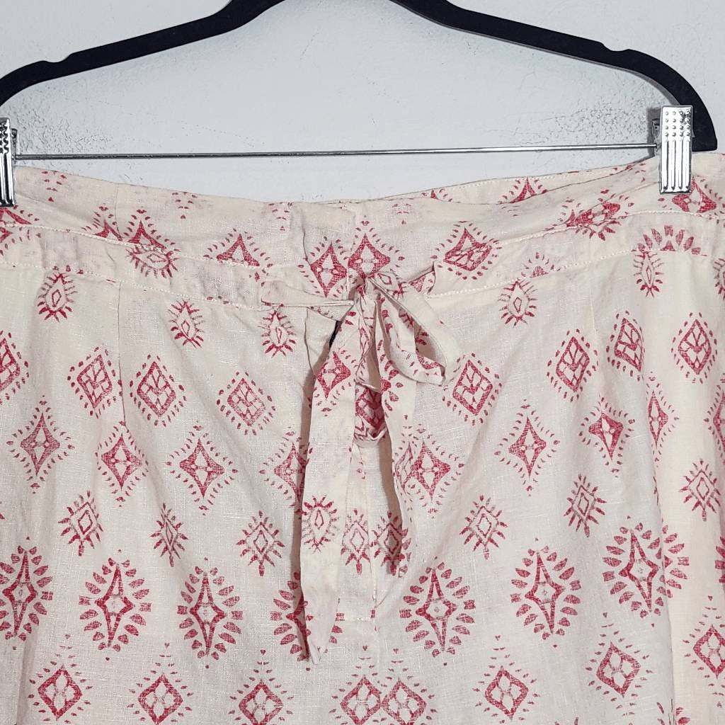 Artisan NY Cream and Red Linen Shorts Size XL Linen Paper Bag Waist Shorts