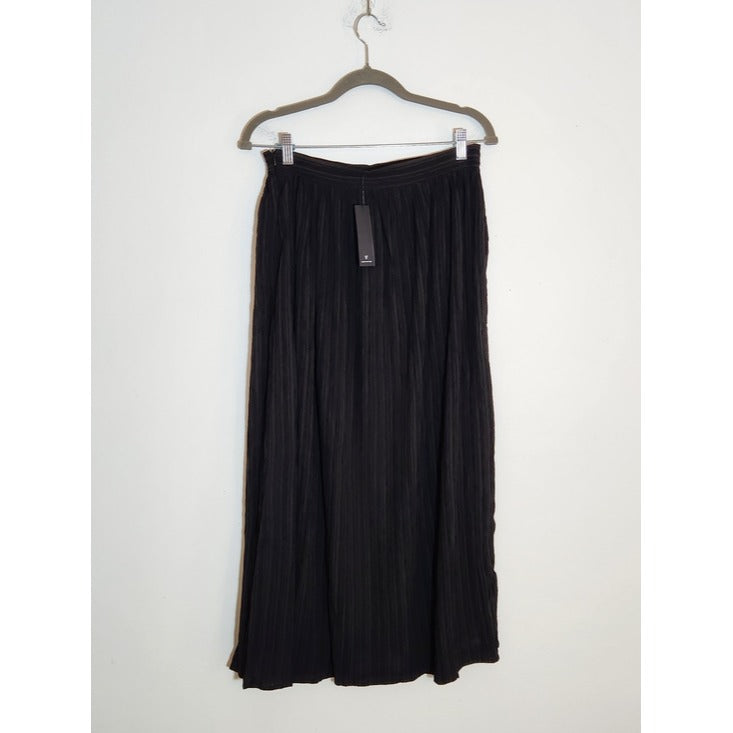 Lulus Black Pleated Maxi Skirt Size Medium NWT