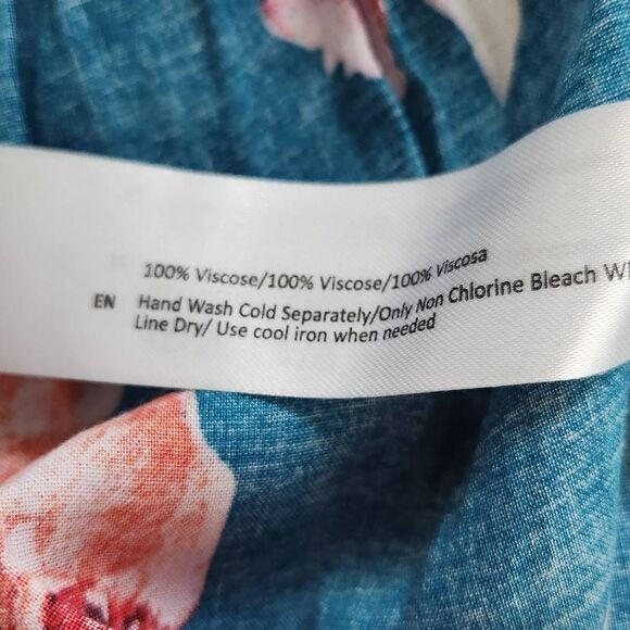 Band of Gypsies Teal Blue Floral Print Flowy Boho Shorts  Size Small New