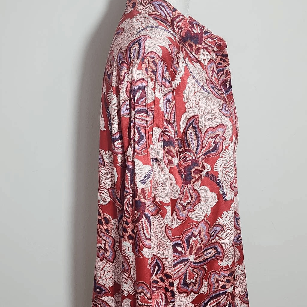 Chico's Red Satin Paisley Blouse with Ruffled Cuffs Size Medium Colorful Blouse