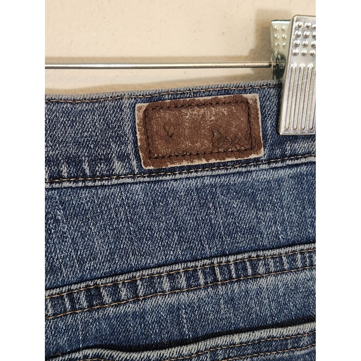 Lee Medium Wash Relaxed Straight Leg Jeans Size 10 Short