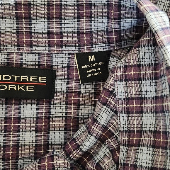 Roundtree & Yorke Men's Blue Plaid Shirt Size Medium Blue and Purple Men's Shirt