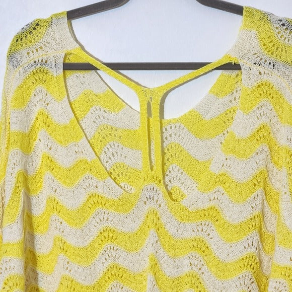 POL Yellow and White Oversized Sweater Size Large Yellow Distressed Sweater