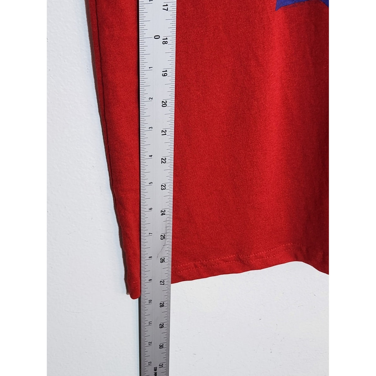 Pabst Blue Ribbon Beer Red Graphic Short Sleeve Tee NWOT Size Small
