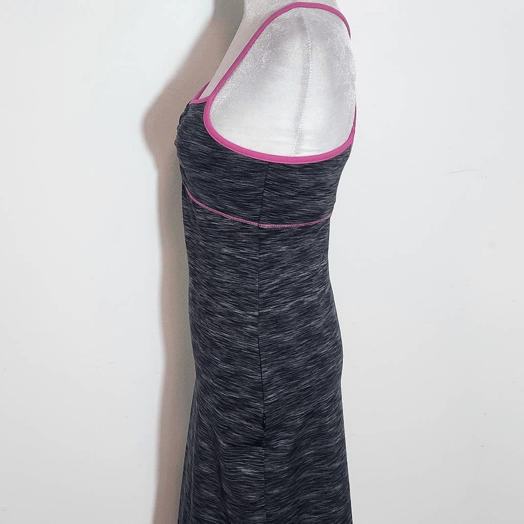 Dakini Gray Athletic Dress with Pink Trim Size XS Heather Gray Sports Dress