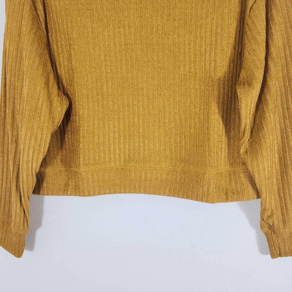 Band of the Free Mustard Ribbed Knit Pullover Size Small NWT Boxy Knit Top