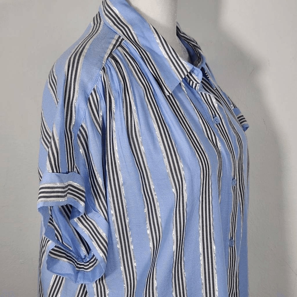 DKNY Blue Striped Button Down Shirt with Silver Metallic Accents NWT Size Medium