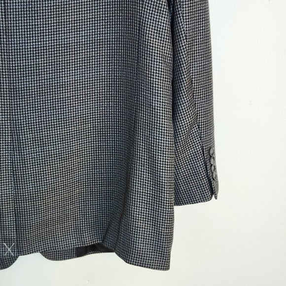 Croft & Barrow Gray and Black Houndstooth Blazer Size 46L