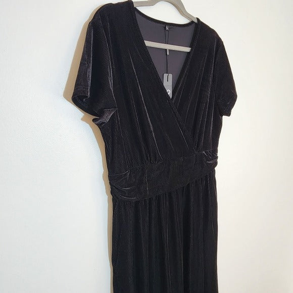 Ouges Black Wrap-Look Velvet Cocktail Dress Size XL NWT