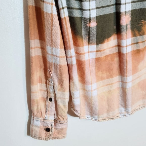 George Green and Orange Ombre Bleached Plaid Flannel Shirt Size Medium 38-40
