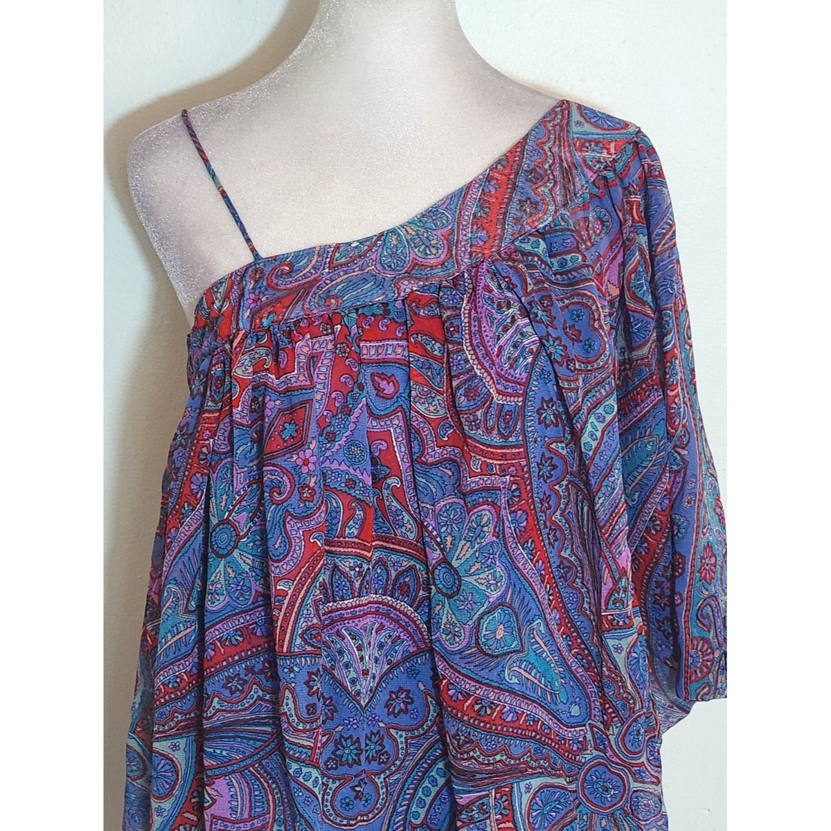 Angie Blue Paisley Print Asymmetrical Blouse Size Small NWT
