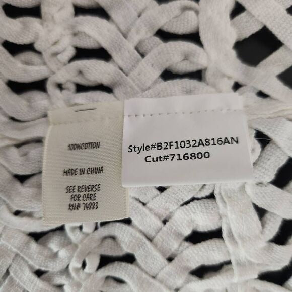 Adiva White Woven Vest Size XL New