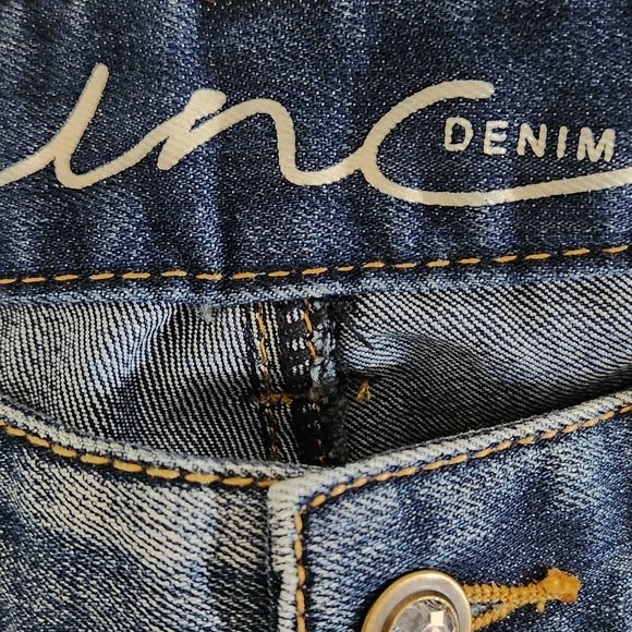 INC International Concepts Distressed Bootcut Jeans Size 8