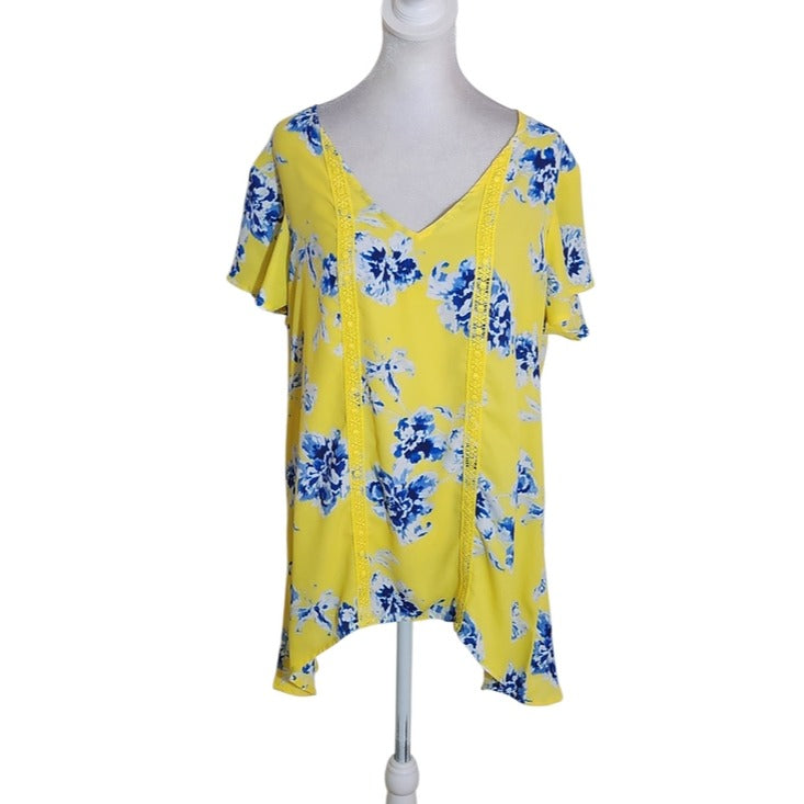 The Pioneer Woman Yellow and Blue Floral Top Size Large