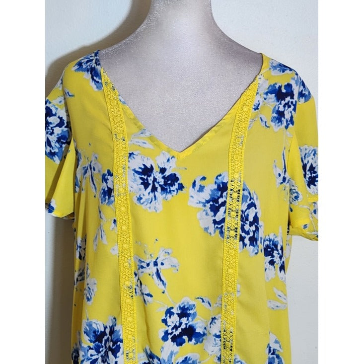 The Pioneer Woman Yellow and Blue Floral Top Size Large