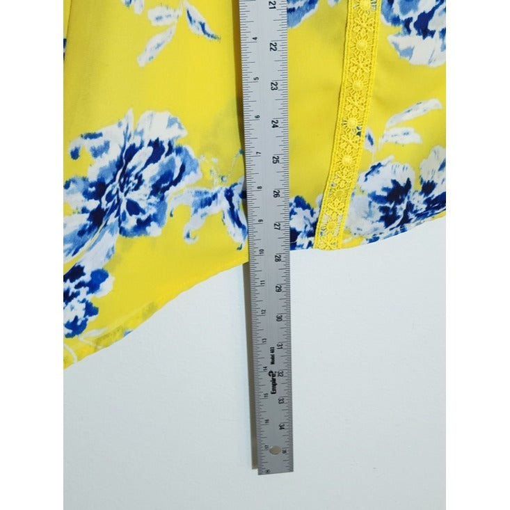 The Pioneer Woman Yellow and Blue Floral Top Size Large
