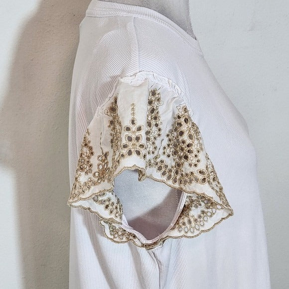 Nicole Miller White Ribbed Knit Tee with Ruffle Sleeves Size Large