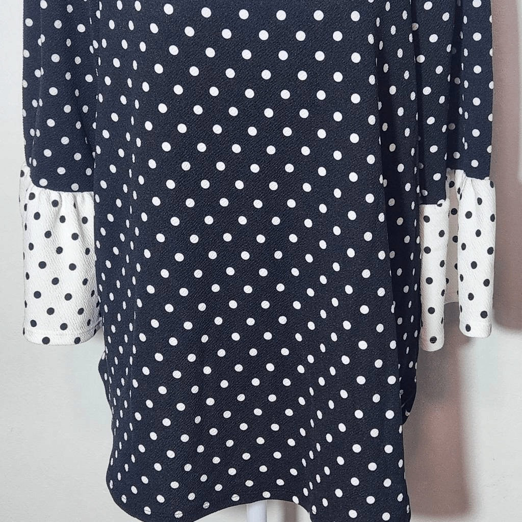 Green Envelope Black and White Polka Dot Blouse with Bell Sleeves NWT Size 1X