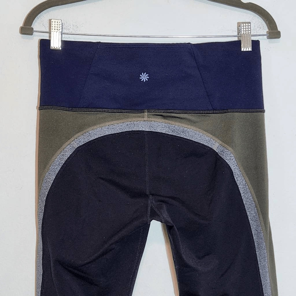 Athleta Colorblock Capri Leggings Size Medium Green and Navy Leggings